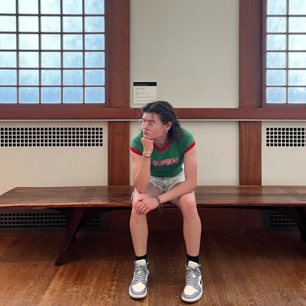 Meet your Posher, Tiny